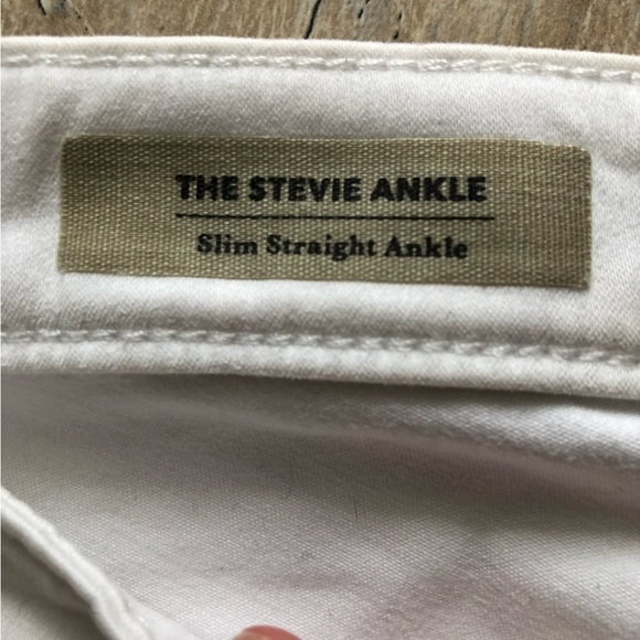 AG Adriano Goldschmied The Stevie Ankle White Jeans - Picture 10 of 15